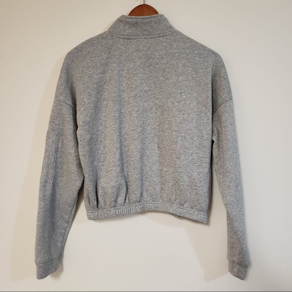 Stella Viva sweater crop top - Picture 2 of 9